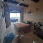 Sunsets Farmhouse, Gozo *
