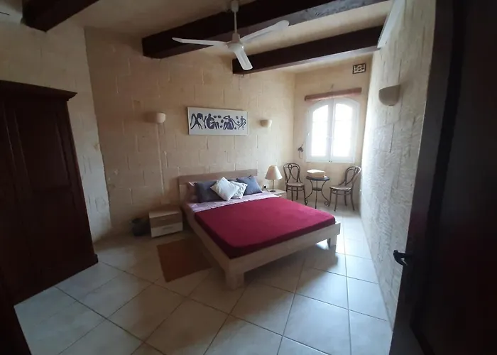 Sunsets Farmhouse, Gozo *