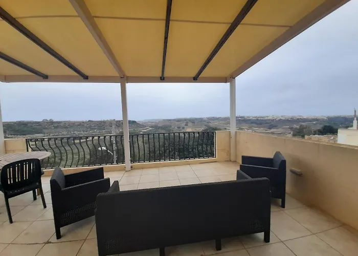Sunsets Farmhouse, Gozo Надур