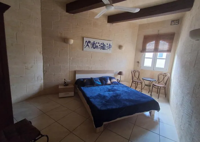 Sunsets Farmhouse, Gozo Дом отдыха Надур